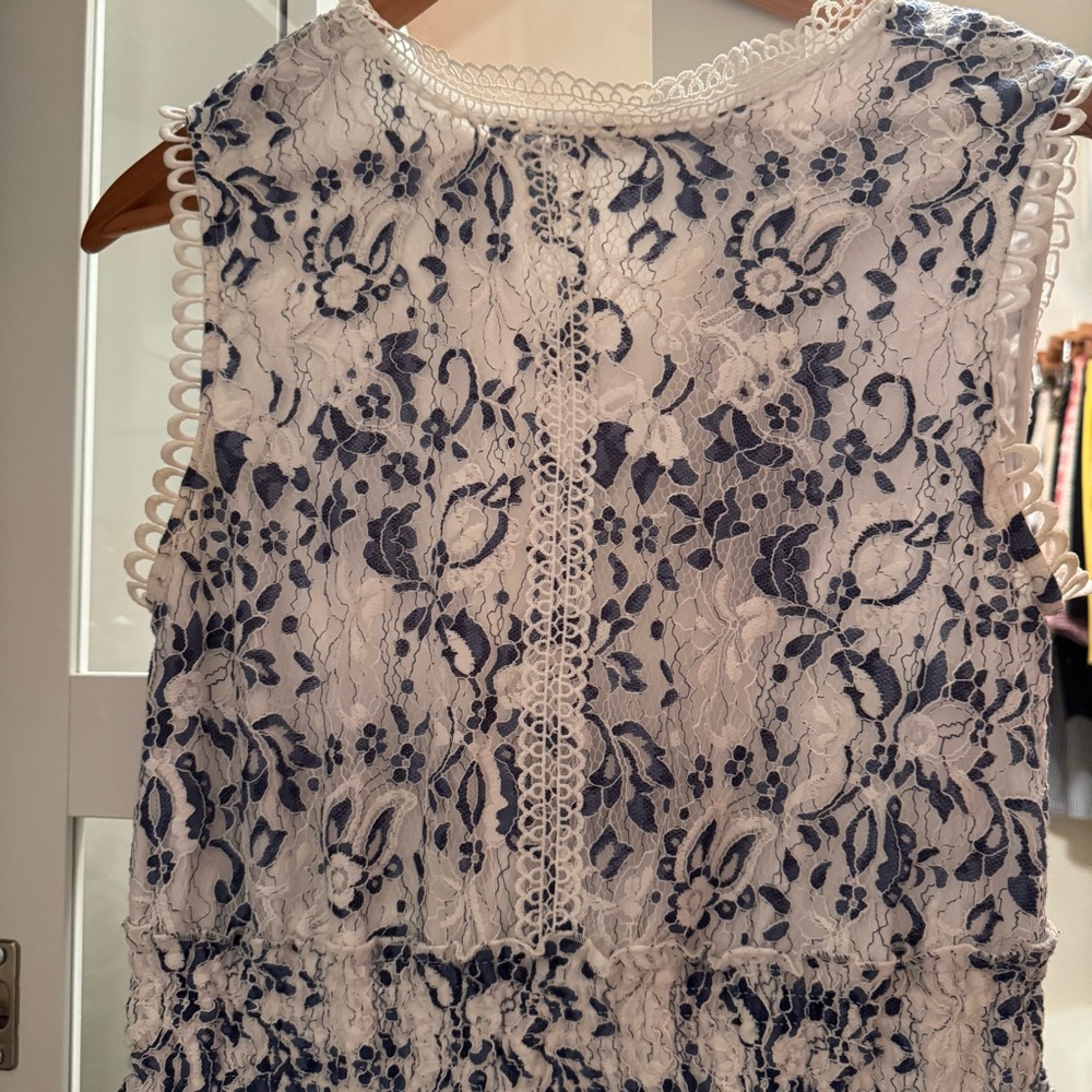 Never Worn Elegant Baby Blue and White Lace Dress with Floral Pattern - Picture 2 of 5